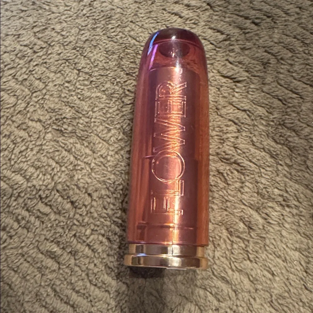 FLOWER BEAUTY Perfect Pout‎ Moisturizing Lipstick - Peony